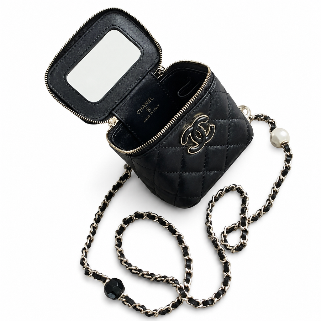 Chanel Quilted Vanity Case | Mirror Pearl Crystal Chain Silver CC Black — 11x8.5cm
