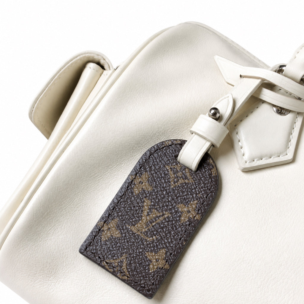 Louis Vuitton Mini Boston — Blanc Ivoire Smooth Calfskin, Dual Top Handles, Detachable Strap & Monogram Tag
